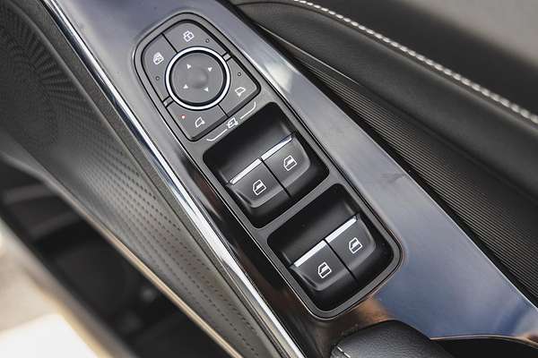 2022 GWM H6 Ultra Hybrid B01
