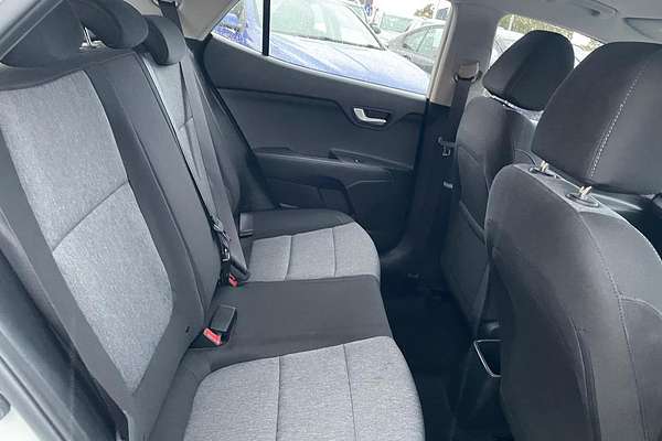 2024 Kia Stonic S YB