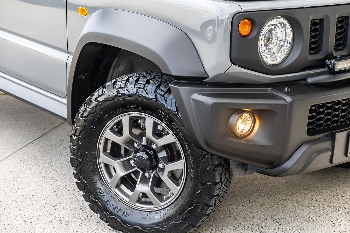 2023 Suzuki Jimny GLX GJ