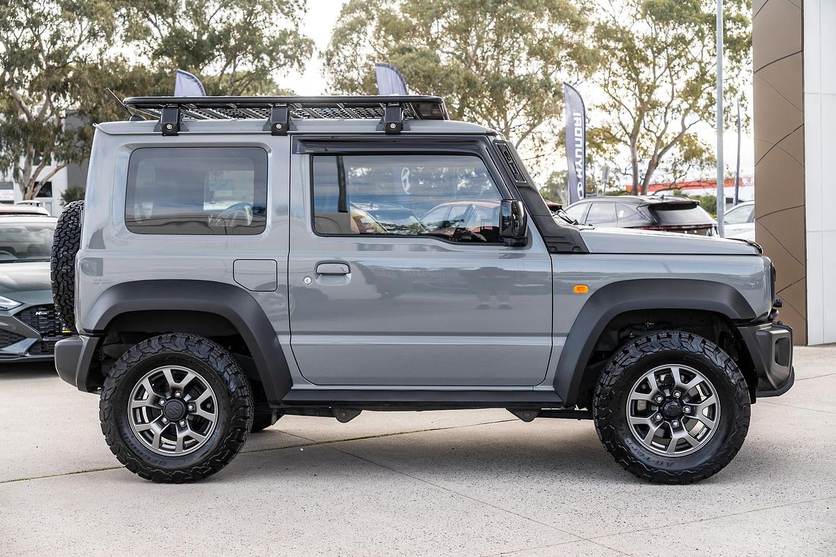 2023 Suzuki Jimny GLX GJ