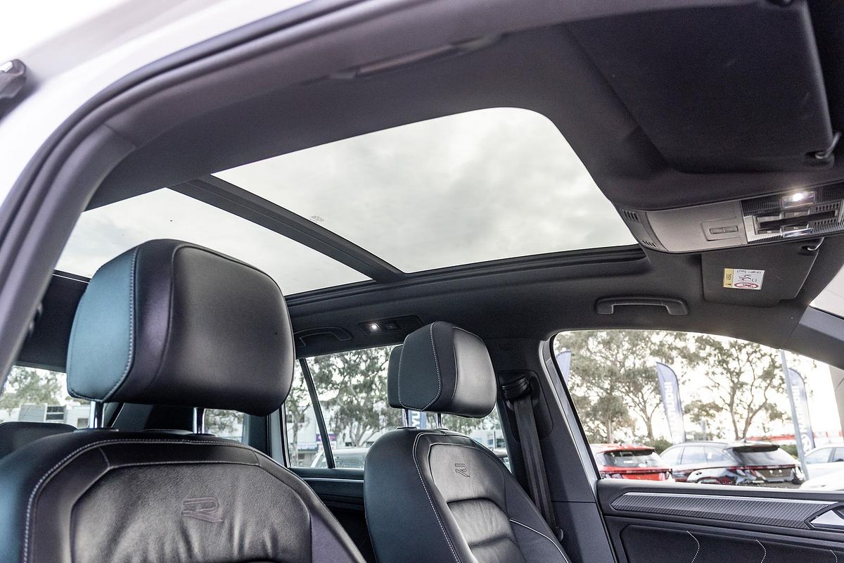2021 Volkswagen Tiguan 162TSI R-Line 5N