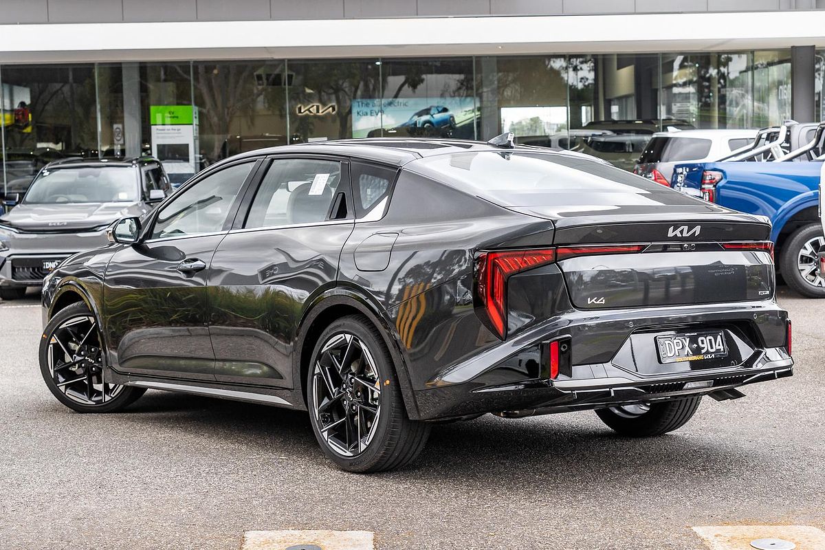2025 Kia K4 GT-Line CL4m