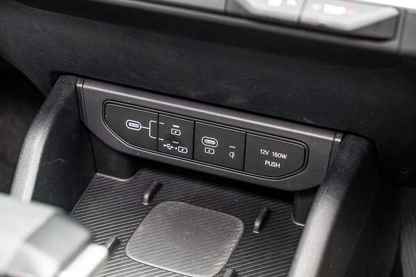 2025 Kia K4 GT-Line CL4m