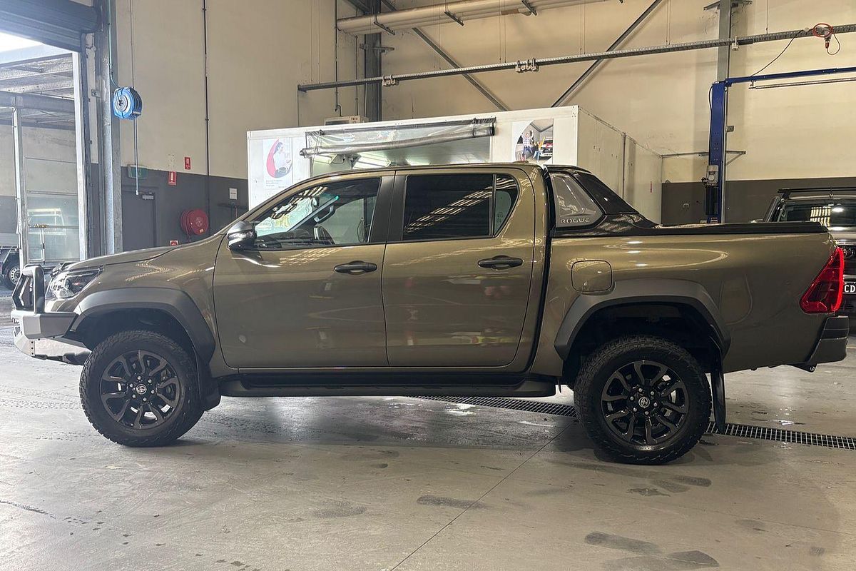 2024 Toyota Hilux Rogue 48V GUN126R 4X4