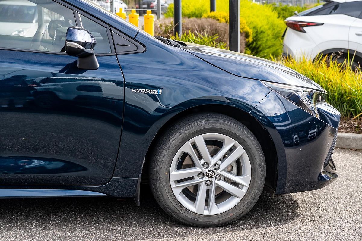 2019 Toyota Corolla SX Hybrid ZWE211R