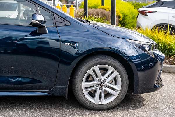 2019 Toyota Corolla SX Hybrid ZWE211R
