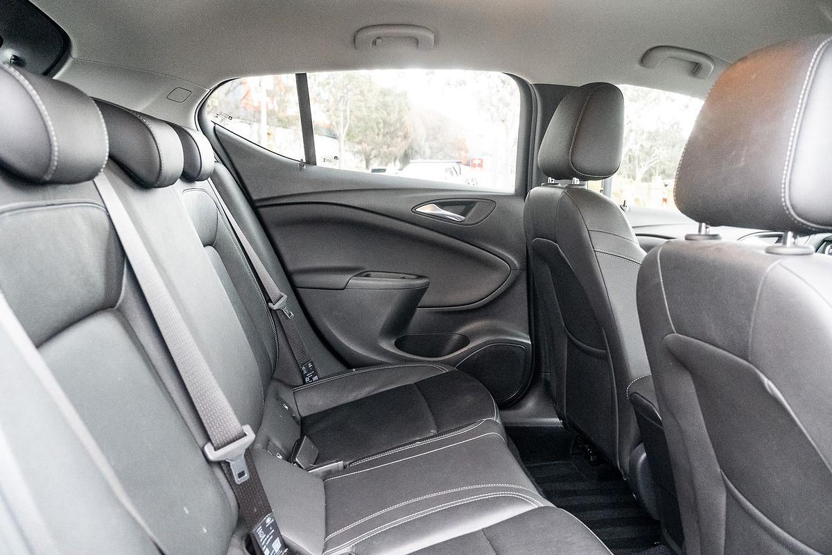 2018 Holden Astra RS-V BK