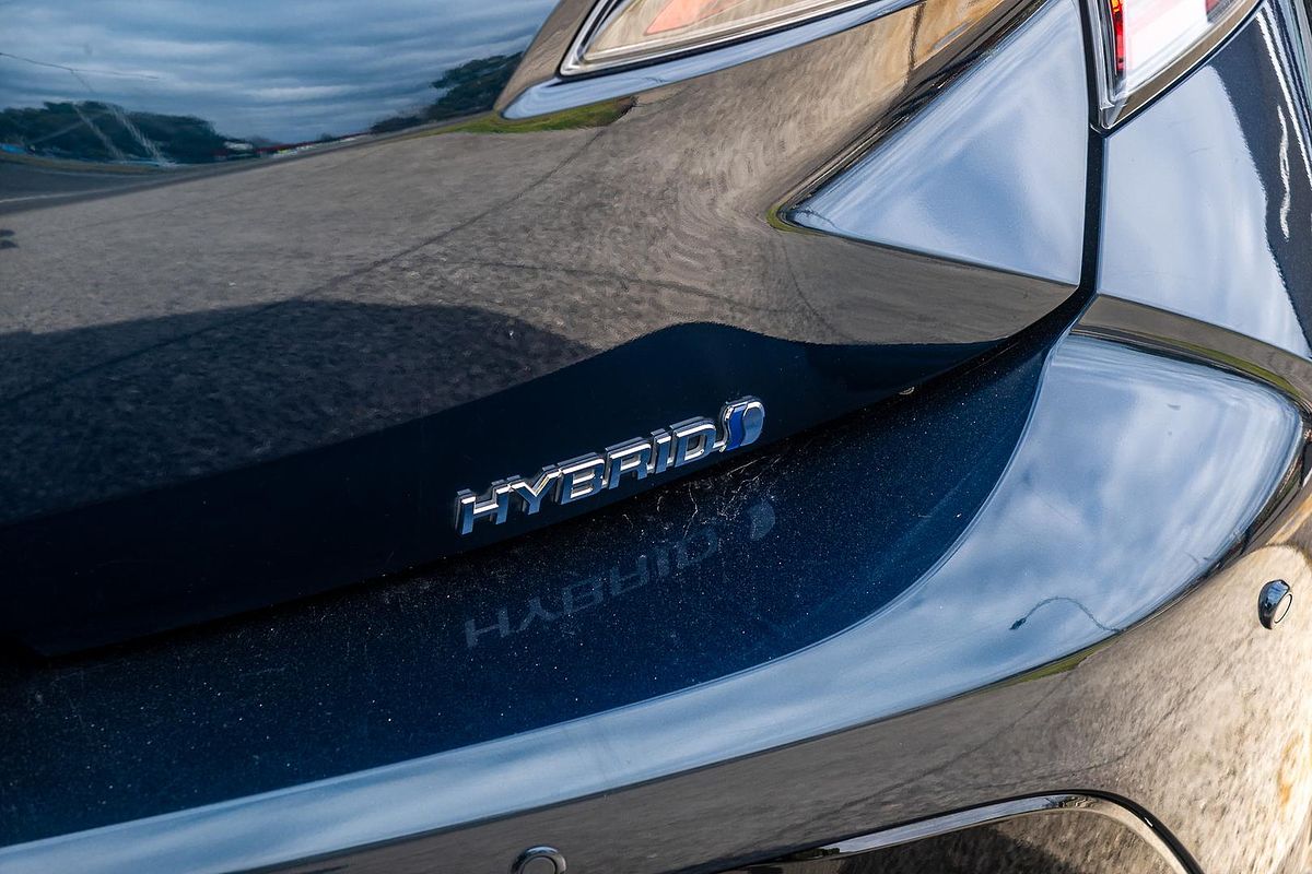 2019 Toyota Corolla SX Hybrid ZWE211R