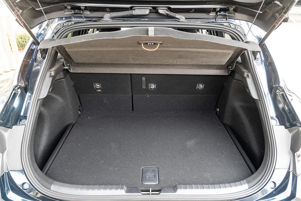 2019 Toyota Corolla SX Hybrid ZWE211R