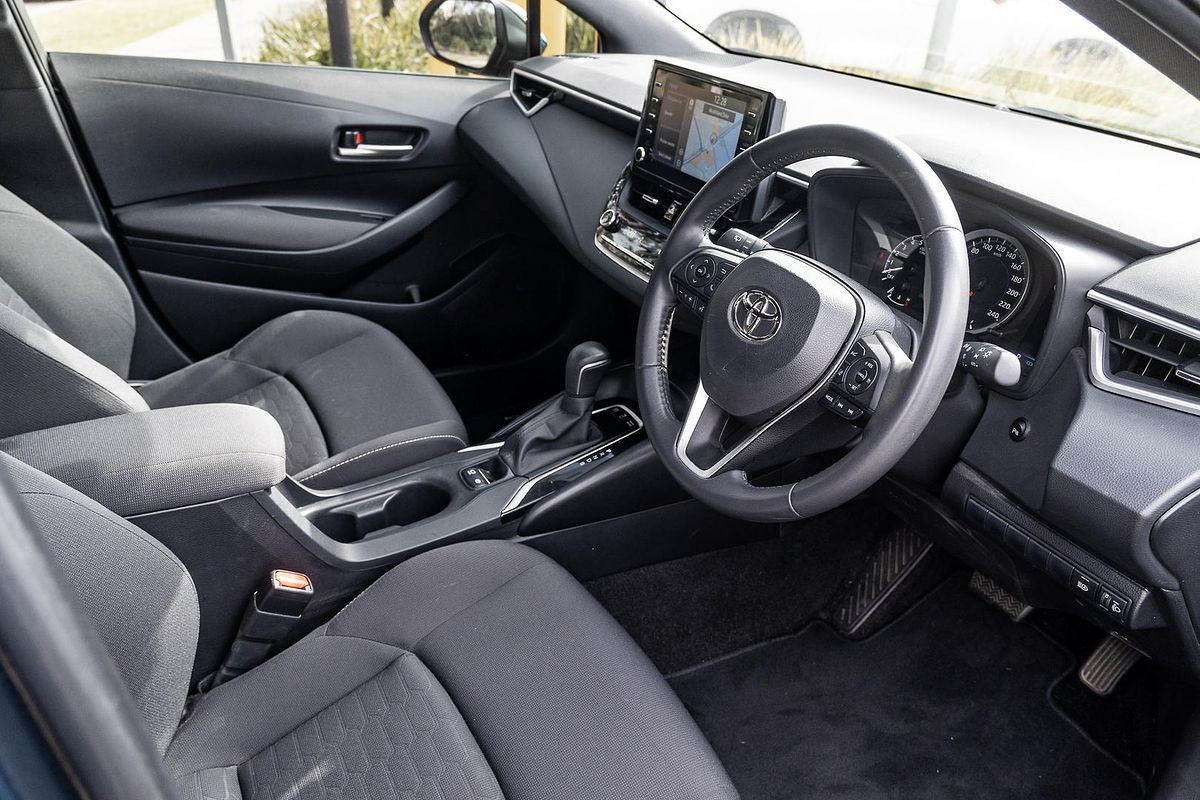 2019 Toyota Corolla SX Hybrid ZWE211R