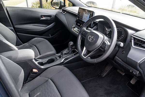 2019 Toyota Corolla SX Hybrid ZWE211R