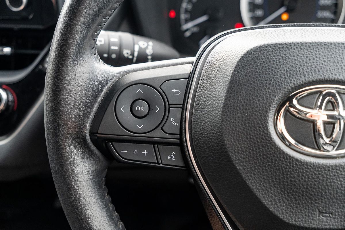 2019 Toyota Corolla SX Hybrid ZWE211R