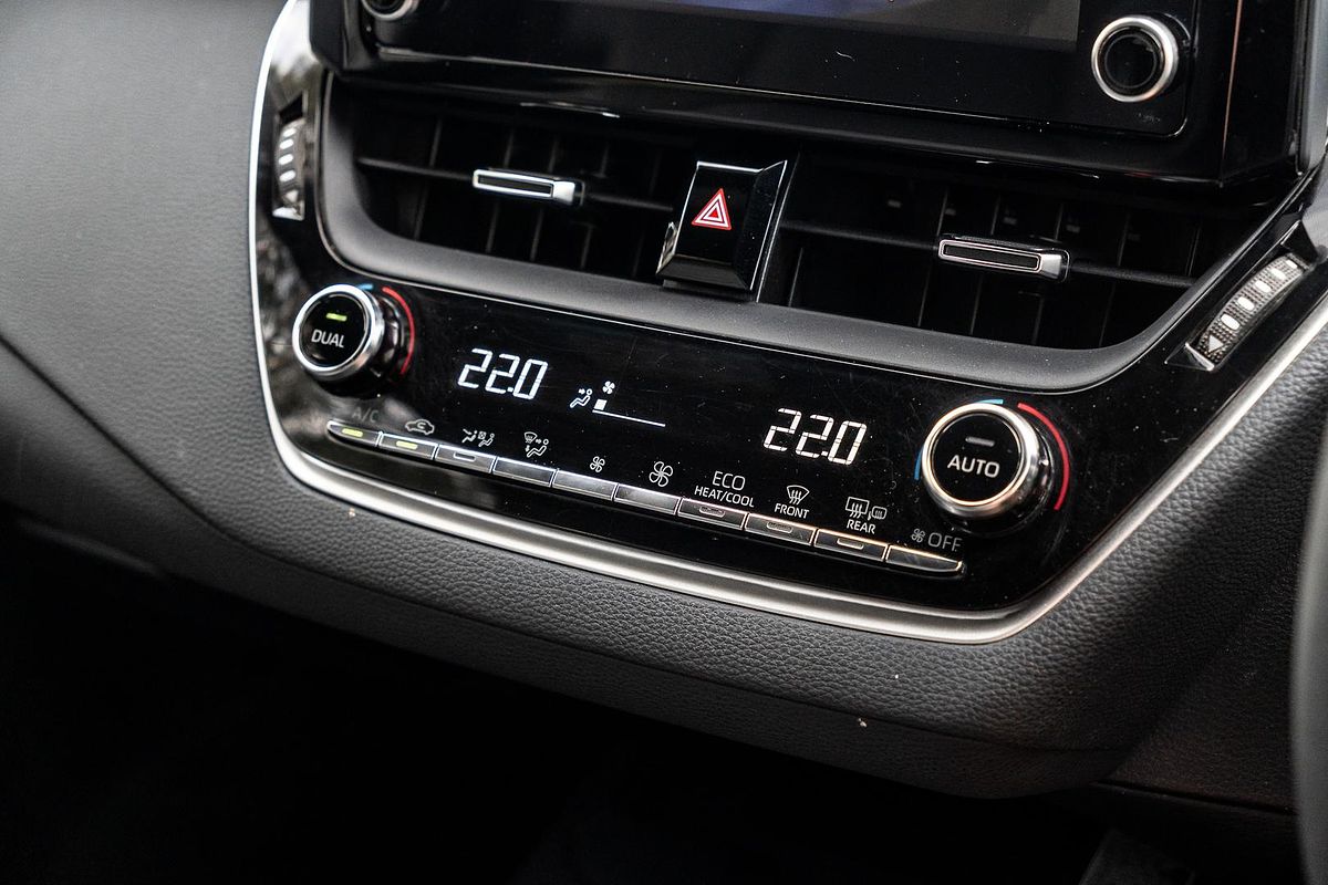 2019 Toyota Corolla SX Hybrid ZWE211R