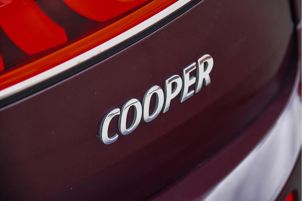 2018 MINI Clubman Cooper F54