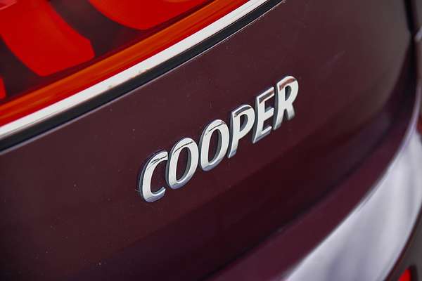 2018 MINI Clubman Cooper F54