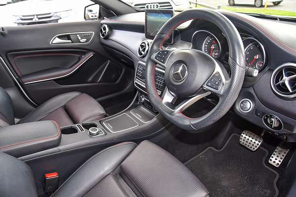 2017 Mercedes-Benz GLA-Class GLA250 X156