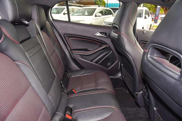 2017 Mercedes-Benz GLA-Class GLA250 X156