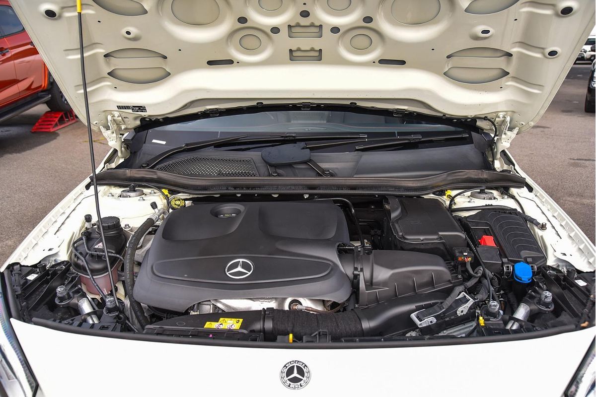 2017 Mercedes-Benz GLA-Class GLA250 X156