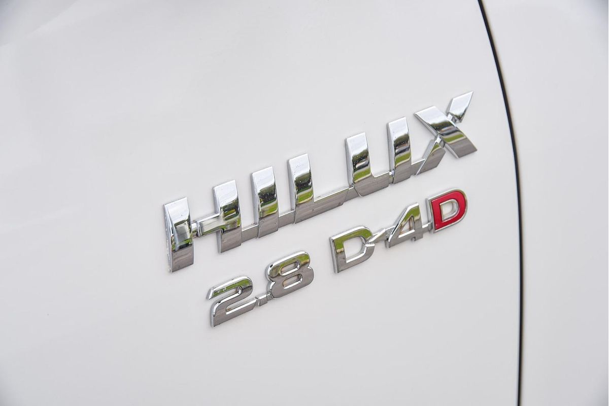 2018 Toyota Hilux SR GUN126R