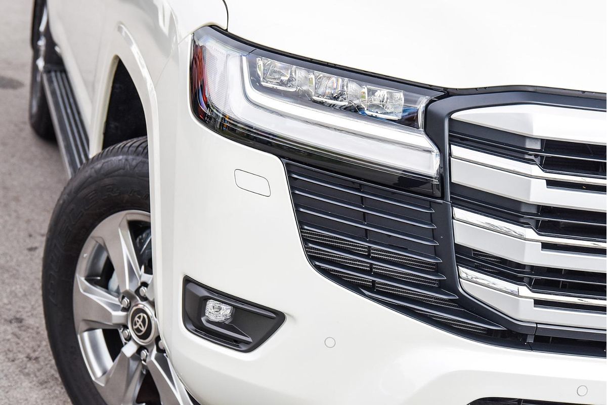 2024 Toyota Landcruiser VX FJA300R