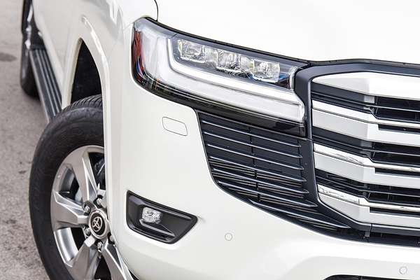 2024 Toyota Landcruiser VX FJA300R