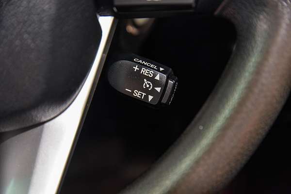 2018 Toyota Hilux SR GUN126R