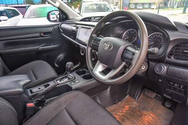 2018 Toyota Hilux SR GUN126R