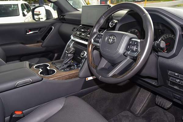 2024 Toyota Landcruiser VX FJA300R