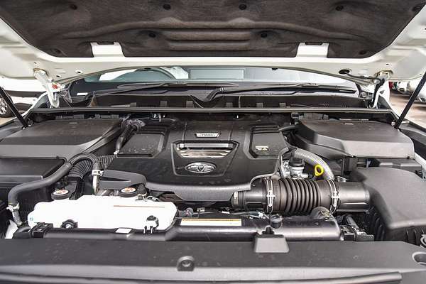 2024 Toyota Landcruiser VX FJA300R