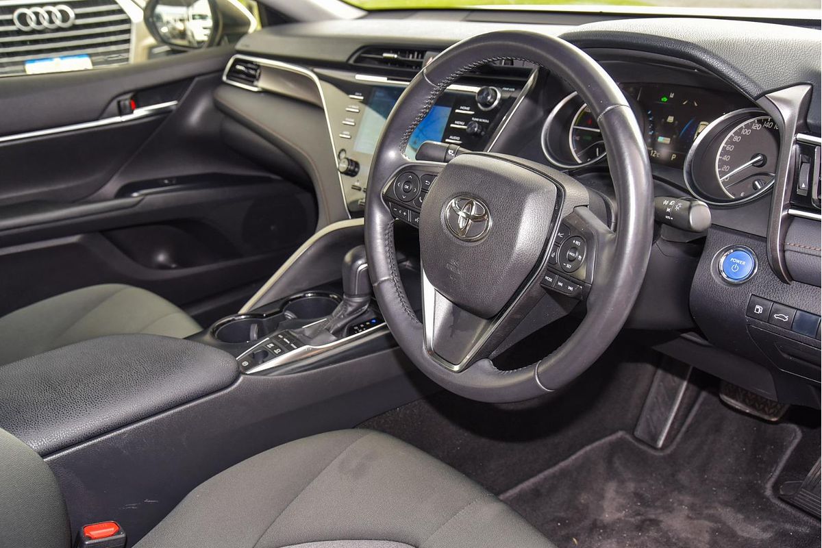 2018 Toyota Camry Ascent Sport AXVH71R
