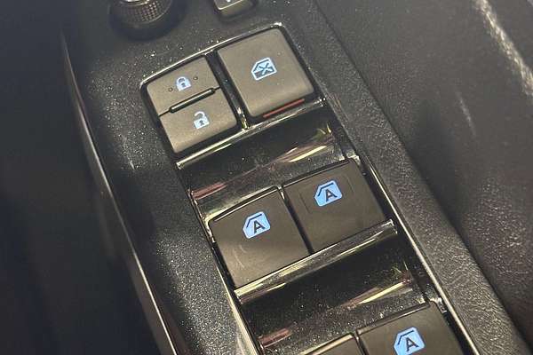 2024 Toyota Hilux Rogue 48V GUN126R 4X4