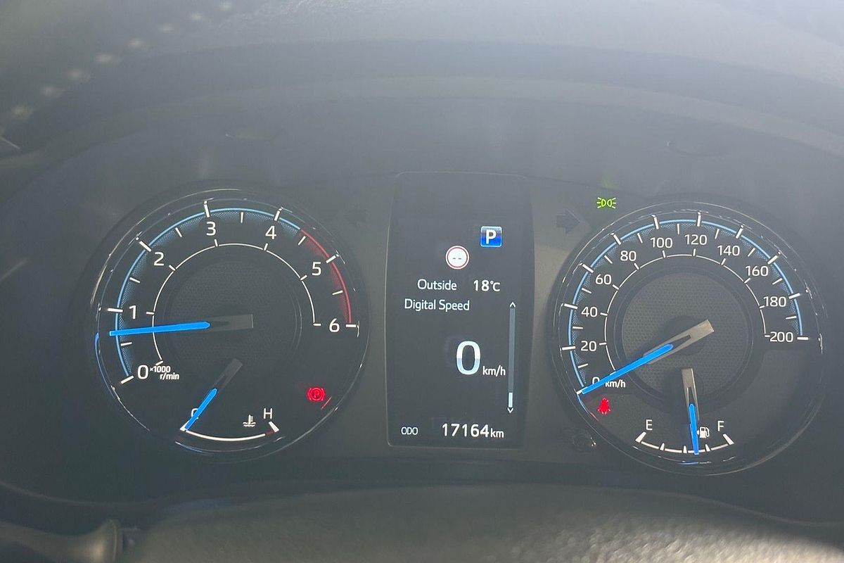 2024 Toyota Hilux Rogue 48V GUN126R 4X4