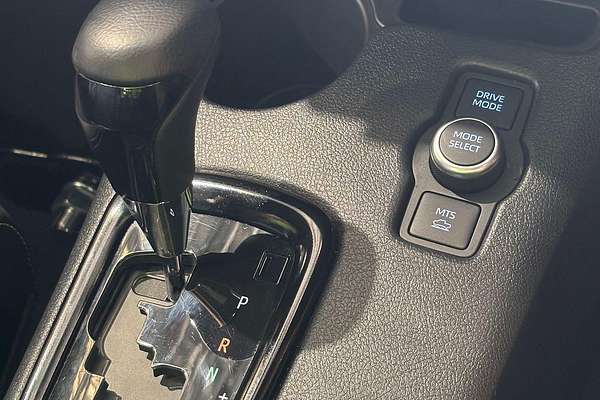 2024 Toyota Hilux Rogue 48V GUN126R 4X4