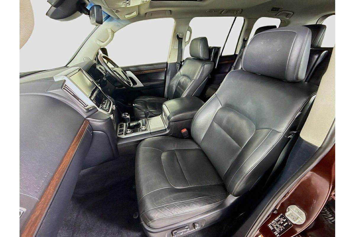 2016 Toyota Landcruiser Sahara VDJ200R