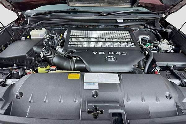 2016 Toyota Landcruiser Sahara VDJ200R