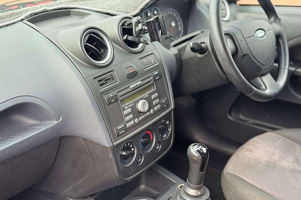2007 Ford Fiesta LX WQ