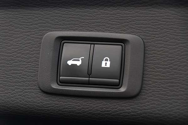 2024 Mitsubishi Outlander PHEV Exceed ZM