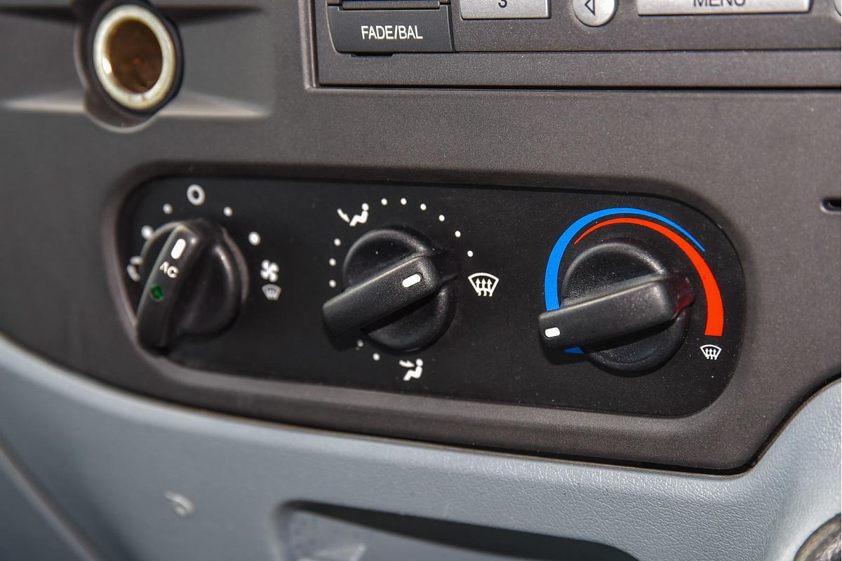 2012 Ford Transit VM