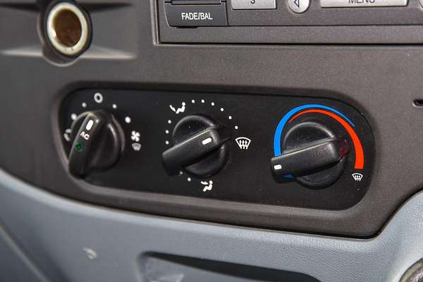 2012 Ford Transit VM