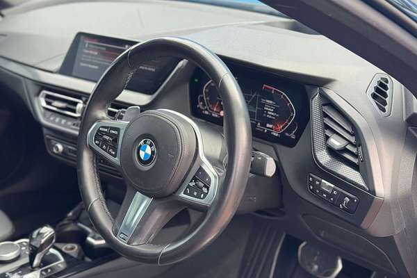 2021 BMW 2 Series 220i M Sport F44