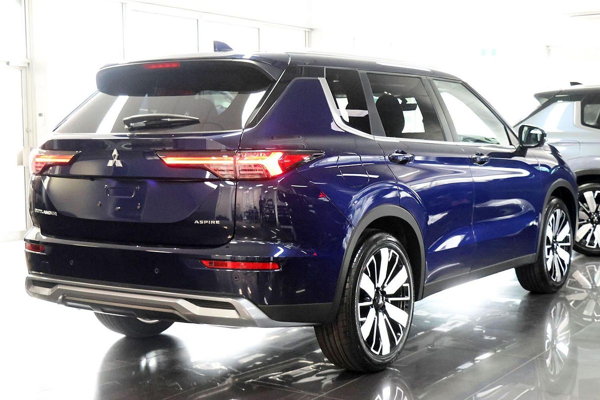 2025 Mitsubishi Outlander Aspire ZM