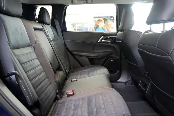 2025 Mitsubishi Outlander Aspire ZM
