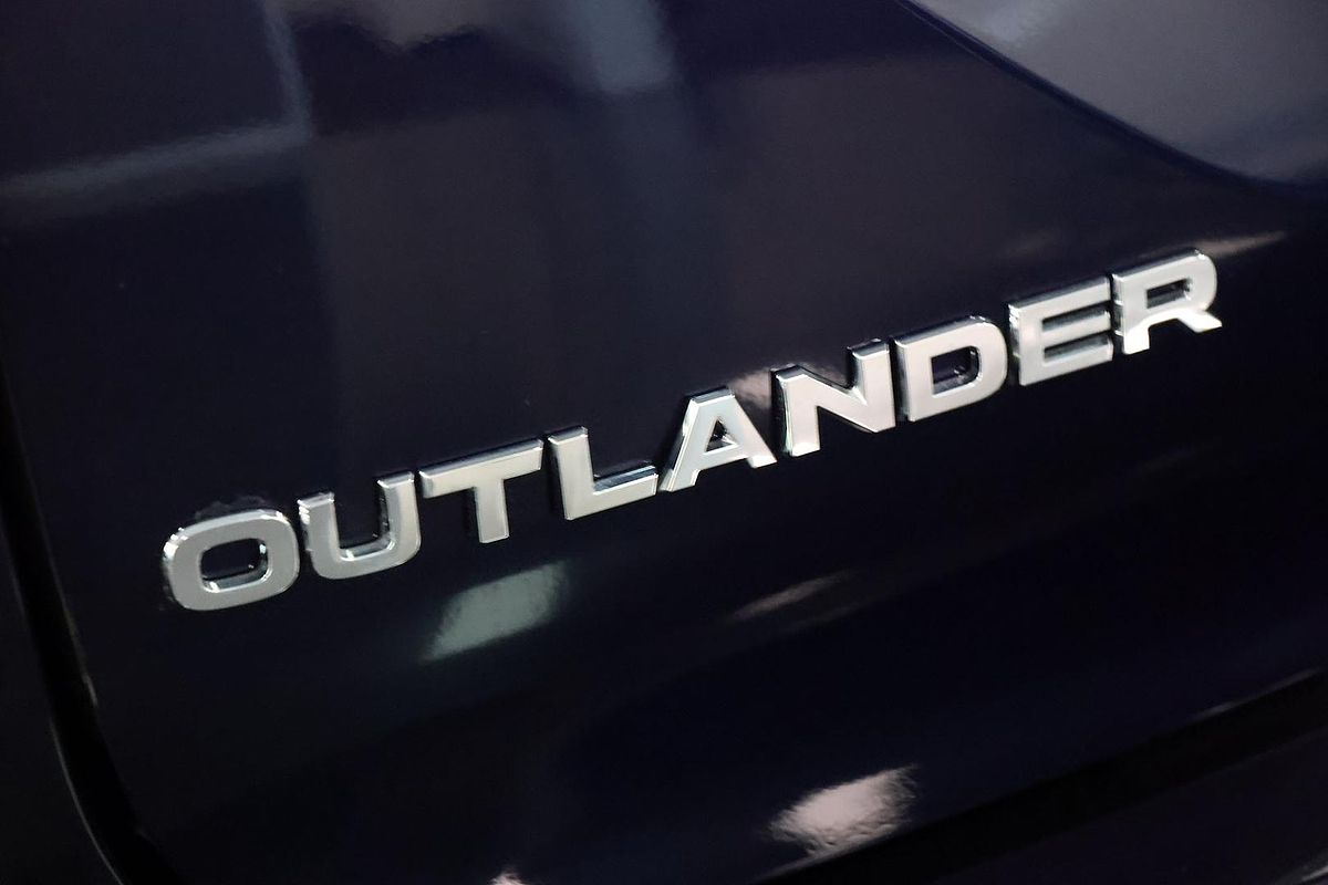 2025 Mitsubishi Outlander Aspire ZM
