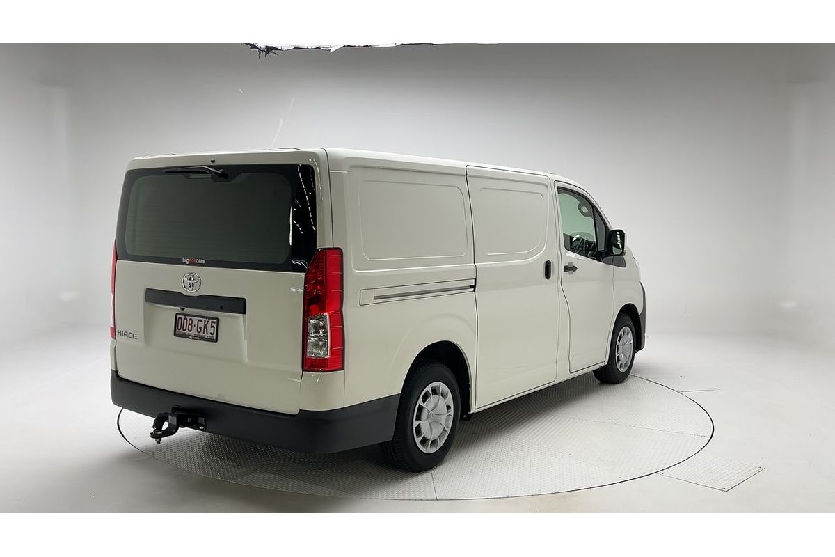 2019 Toyota Hiace GDH300R LWB