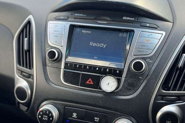 2013 Hyundai ix35 Active LM2