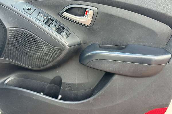 2013 Hyundai ix35 Active LM2