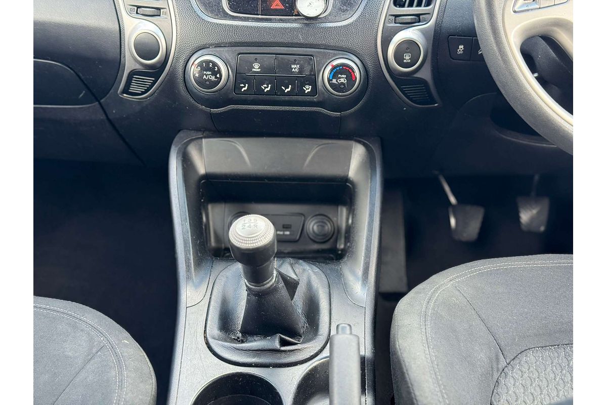 2013 Hyundai ix35 Active LM2