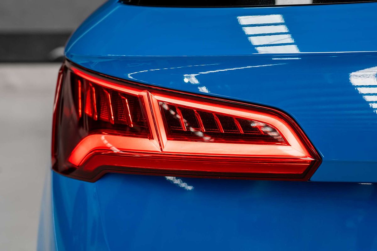2019 Audi SQ5  FY