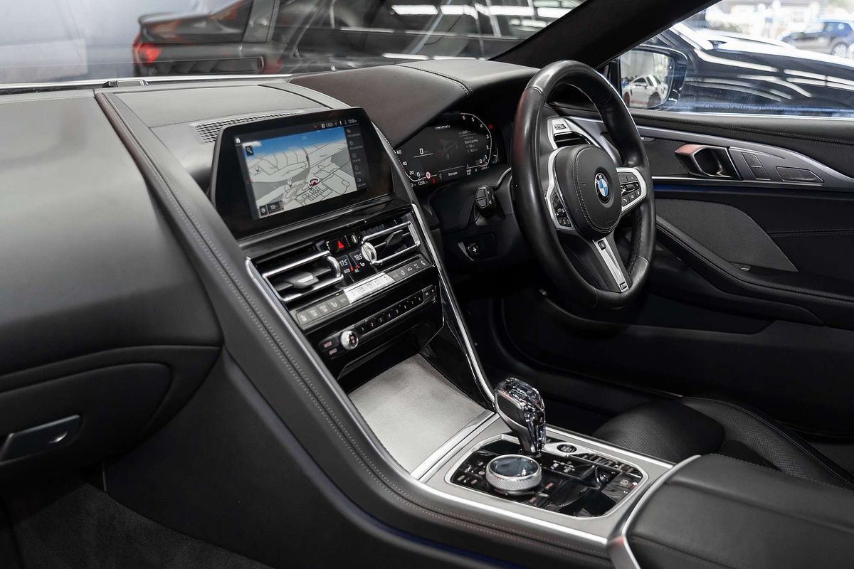 2020 BMW 8 Series M850i xDrive G16