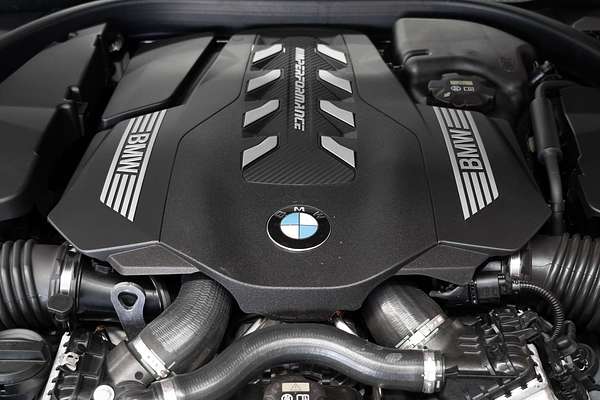 2020 BMW 8 Series M850i xDrive G16